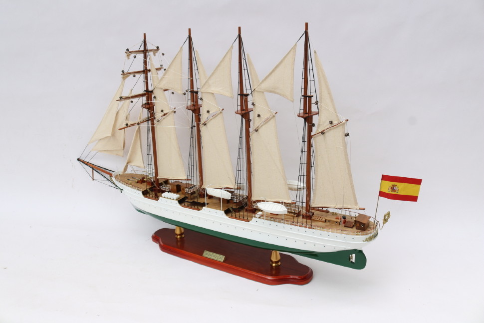 Модель парусника JUAN SEBASTIAN DE ELCANO, Испания TS-0067-P-60 Модель парусника JUAN SEBASTIAN DE ELCANO, Испания TS-0067-P-60