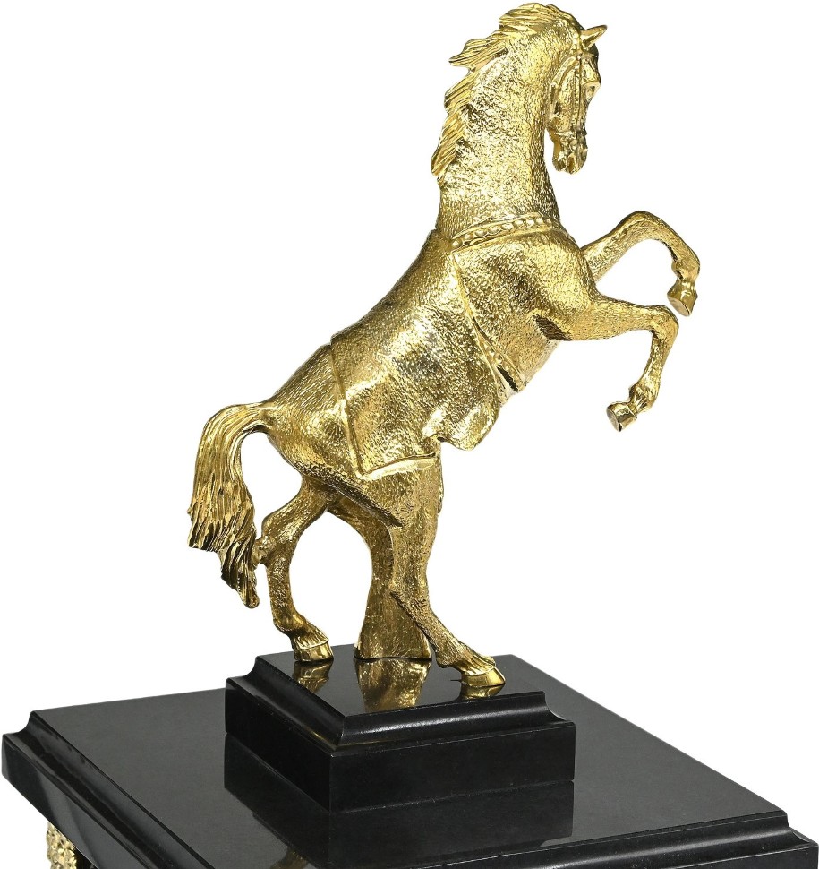Часы настольные из афганского лазурита КОНЬ 037rk.3740246
