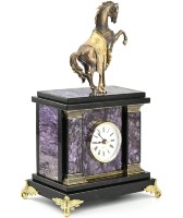 Часы бронзовые с чароитом КОНЬ С ПОПОНОЙ 037.rk3740219rv Часы бронзовые с чароитом КОНЬ С ПОПОНОЙ 037.rk3740219rv