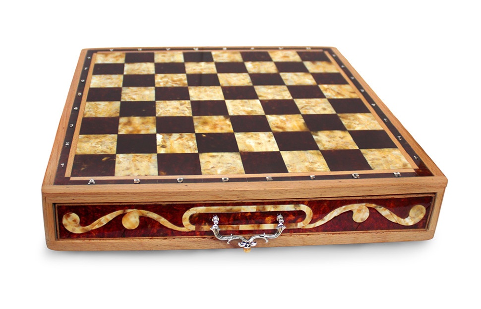 Шахматы из янтаря AZJ-HD8-chess Шахматы из янтаря AZJ-HD8-chess