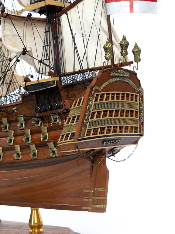 Модель корабля HMS VICTORY HQ-03