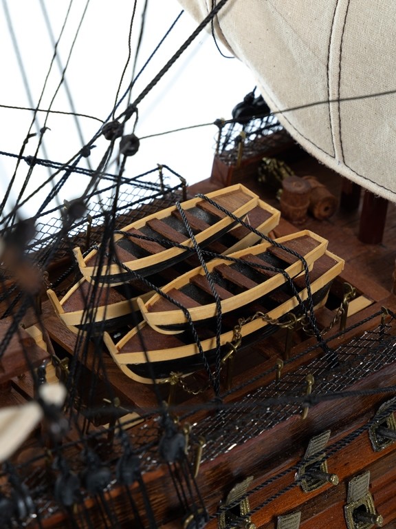Модель корабля HMS VICTORY HQ-03