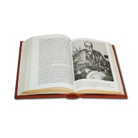 Книга подарочная НИКОГДА НЕ СДАВАТЬСЯ! ЛУЧШИЕ РЕЧИ ЧЕРЧИЛЛЯ 571(з) 
