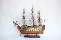 Парусник ТРЁХЪ ИЕРАРХОВ TS-0095-W-40