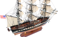 Модель парусника USS CONSTITUTION, США TS-0023-P-80