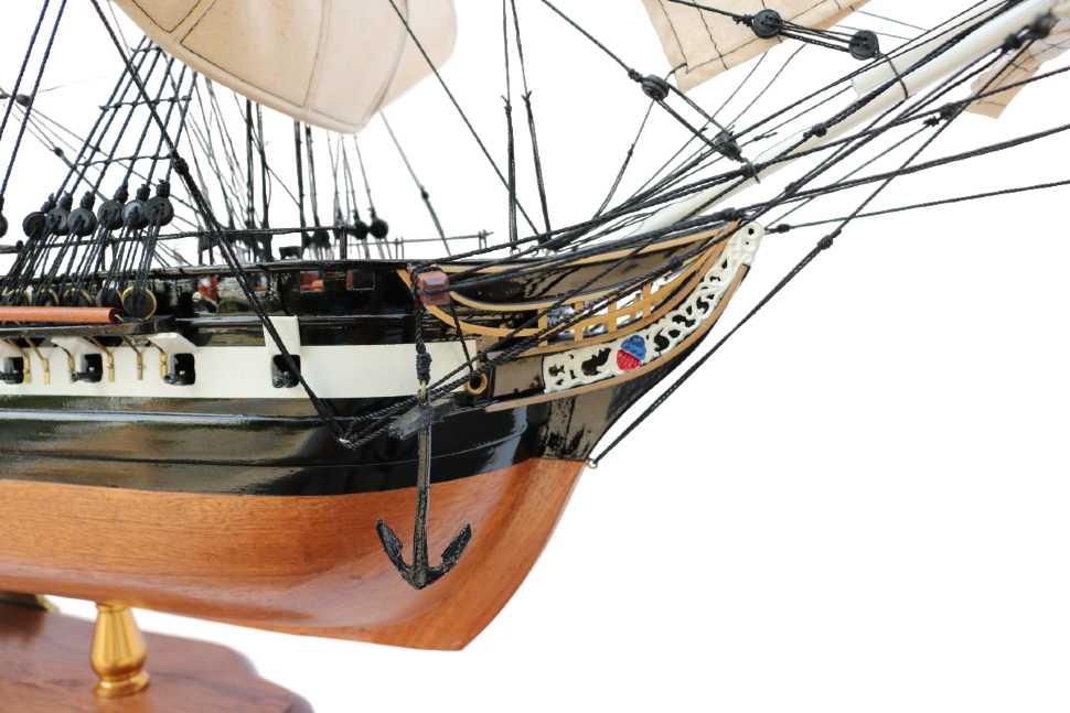 Модель парусника USS CONSTITUTION, США TS-0023-P-80
