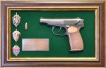 Панно настенное с пистолетом МАКАРОВ со знаками ФСБ в подарочной коробке GT-18-334