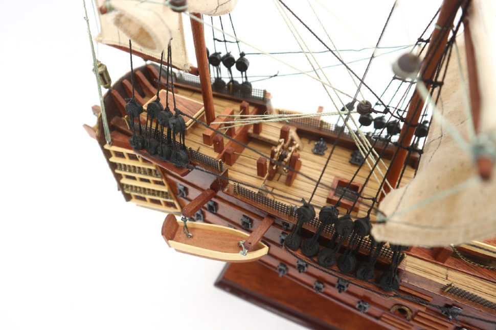 Модель парусника HMS VICTORY, Англия TS-0001-W-40