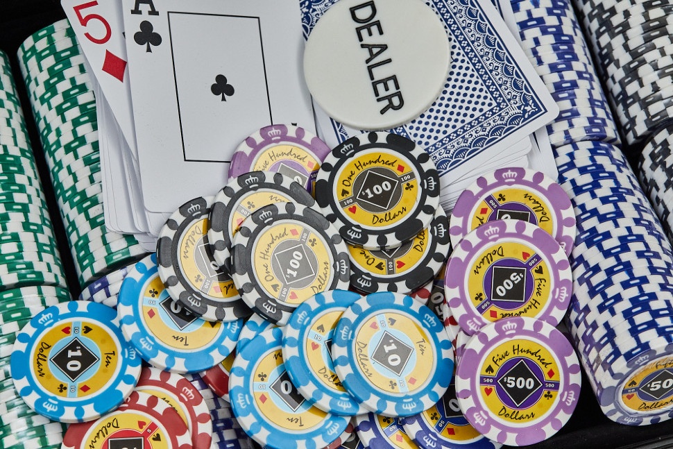 Набор для покера CROWN на 1000 фишек GD/crw1000