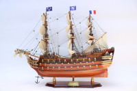 Модель парусника ROYAL LOUIS, Франция TS-0010-W-60 Модель парусника ROYAL LOUIS, Франция TS-0010-W-60