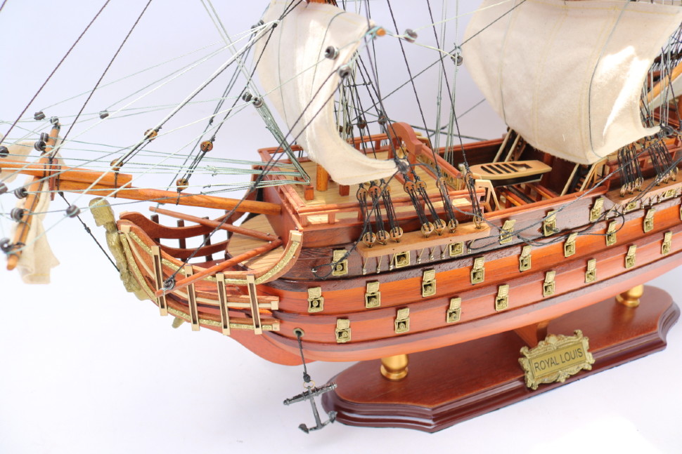Модель парусника ROYAL LOUIS, Франция TS-0010-W-60 Модель парусника ROYAL LOUIS, Франция TS-0010-W-60