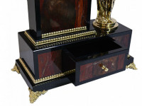 Часы каминные из яшмы ДЕВУШКА С КУВШИНОМ AZR-3301104st