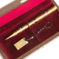 Подарочный набор Статус, флешка и ручка с гравюрой Златоуст AZY-122545
