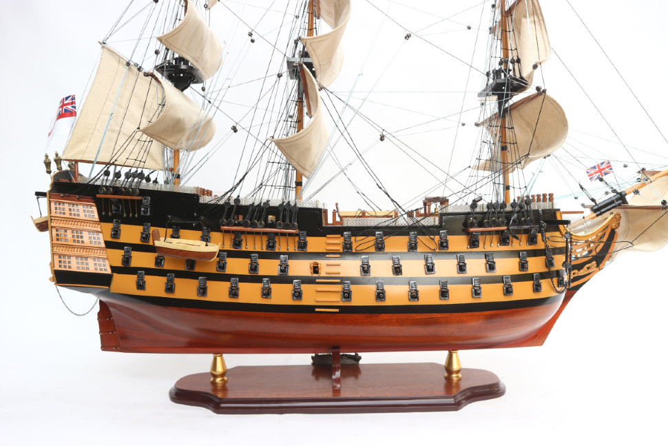 Модель парусника HMS VICTORY, Англия TS-0001-W-80