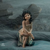 Фарфоровая статуэтка GAIL